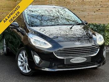 Used Ford Fiesta 2020 for sale - 77893003: Photo