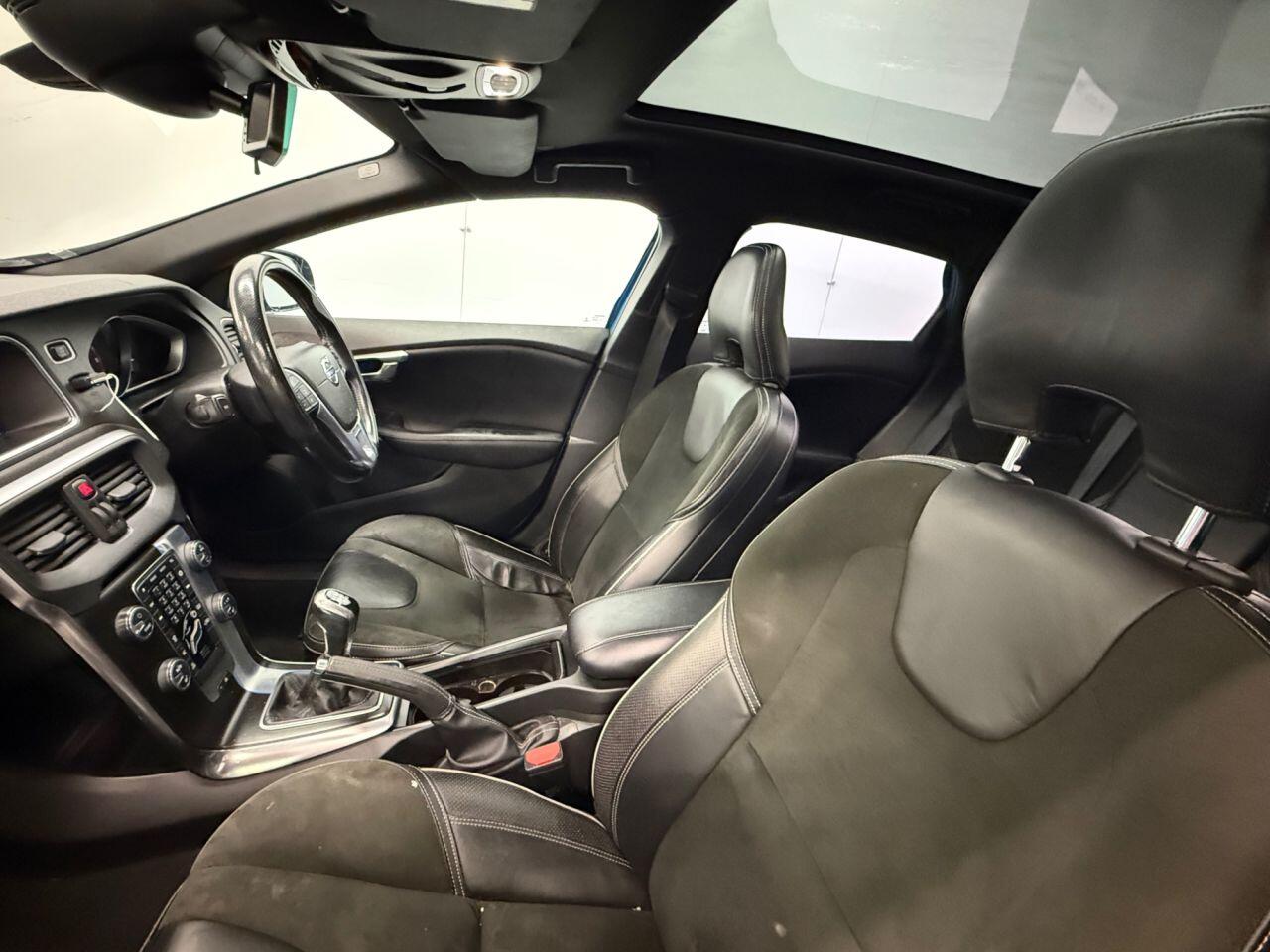 Used Volvo V40 2014 for sale - 76658573: Photo 22