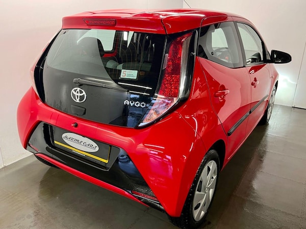 Used Toyota AYGO 2015 for sale - 74888752: Photo 15