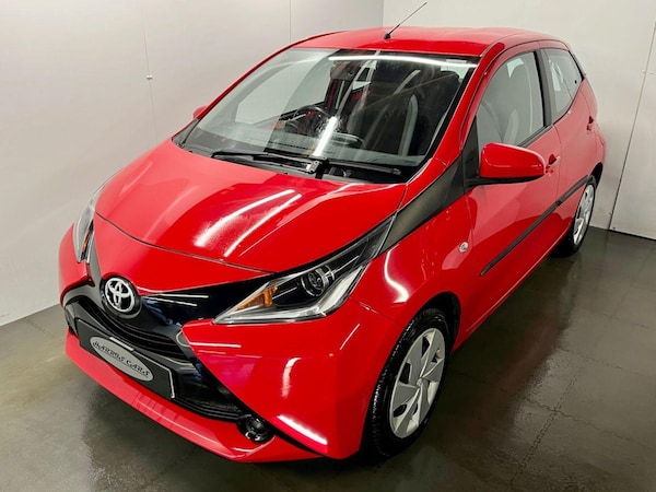 Used Toyota AYGO 2015 for sale - 74888752: Photo 4