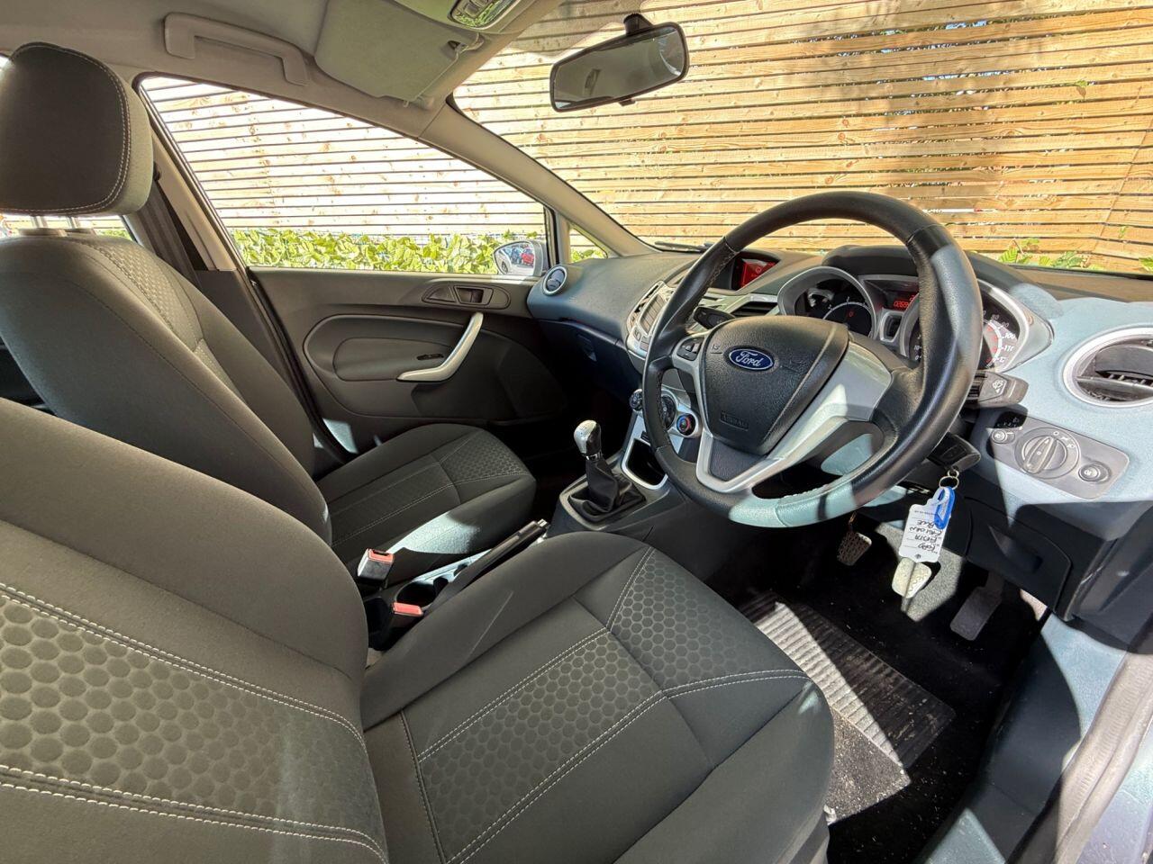 Used Ford Fiesta 2011 for sale - 76988654: Photo 16