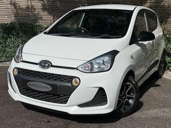 Used Hyundai i10 2018 for sale - 79050182: Photo
