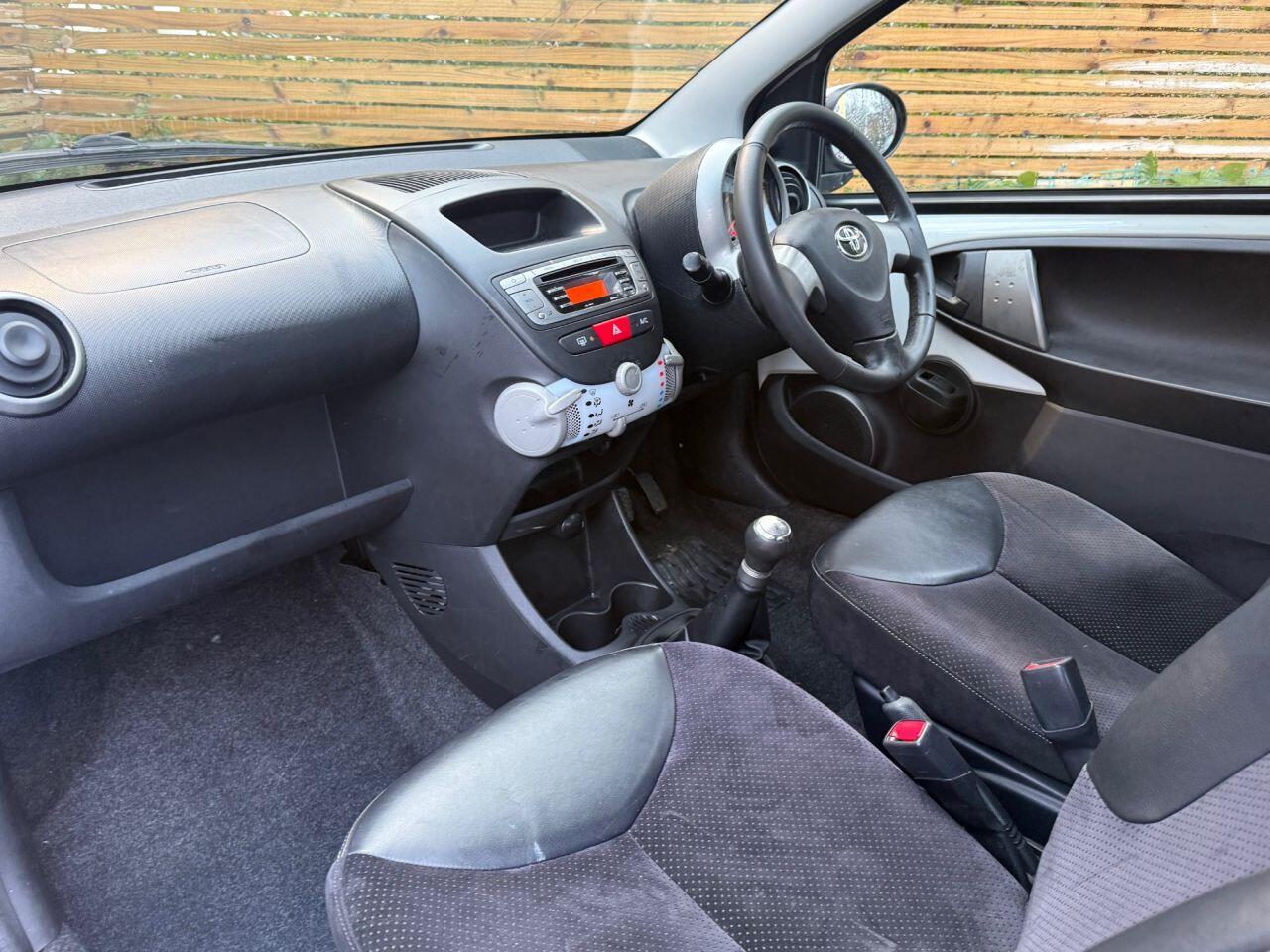 Used Toyota AYGO 2013 for sale - 77395969: Photo 19