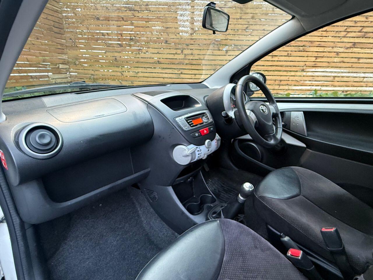 Used Toyota AYGO 2013 for sale - 77395969: Photo 20