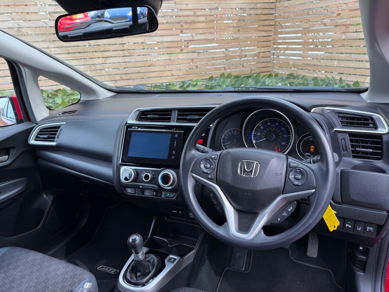 Used Honda Jazz 2017 for sale - 78184225: Photo 16