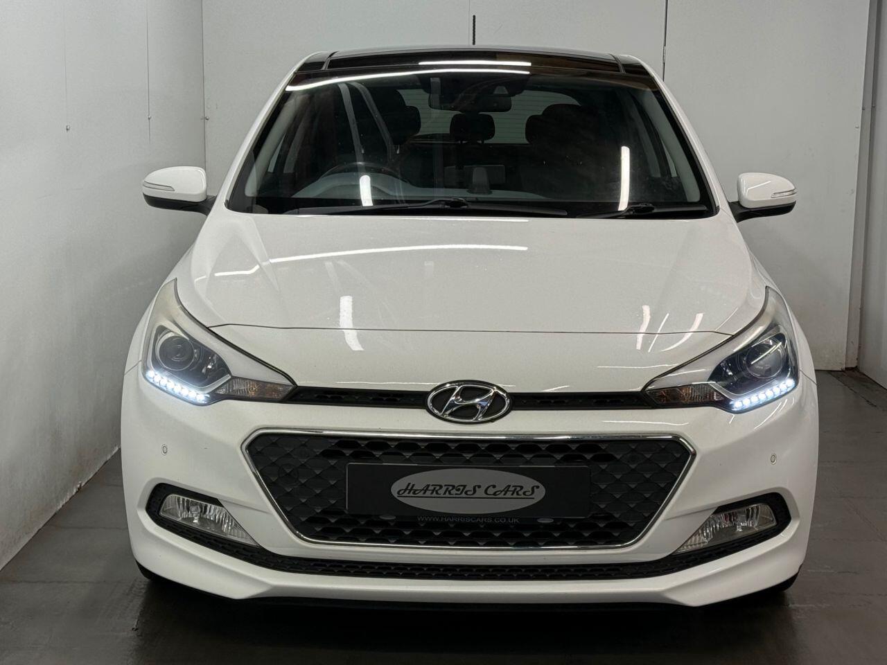 Used Hyundai i20 2015 for sale - 76752382: Photo 5