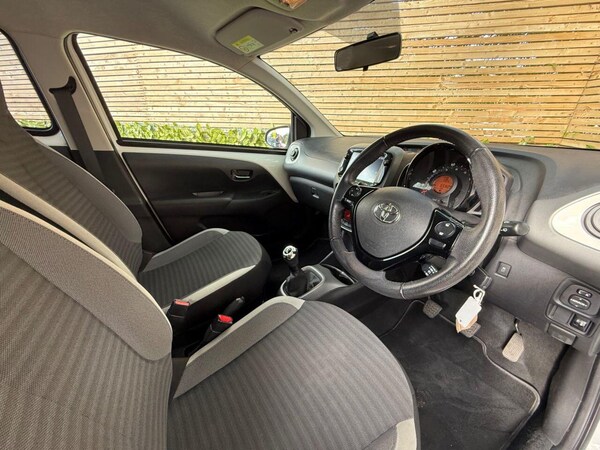 Used Toyota AYGO 2020 for sale - 75780938: Photo 14
