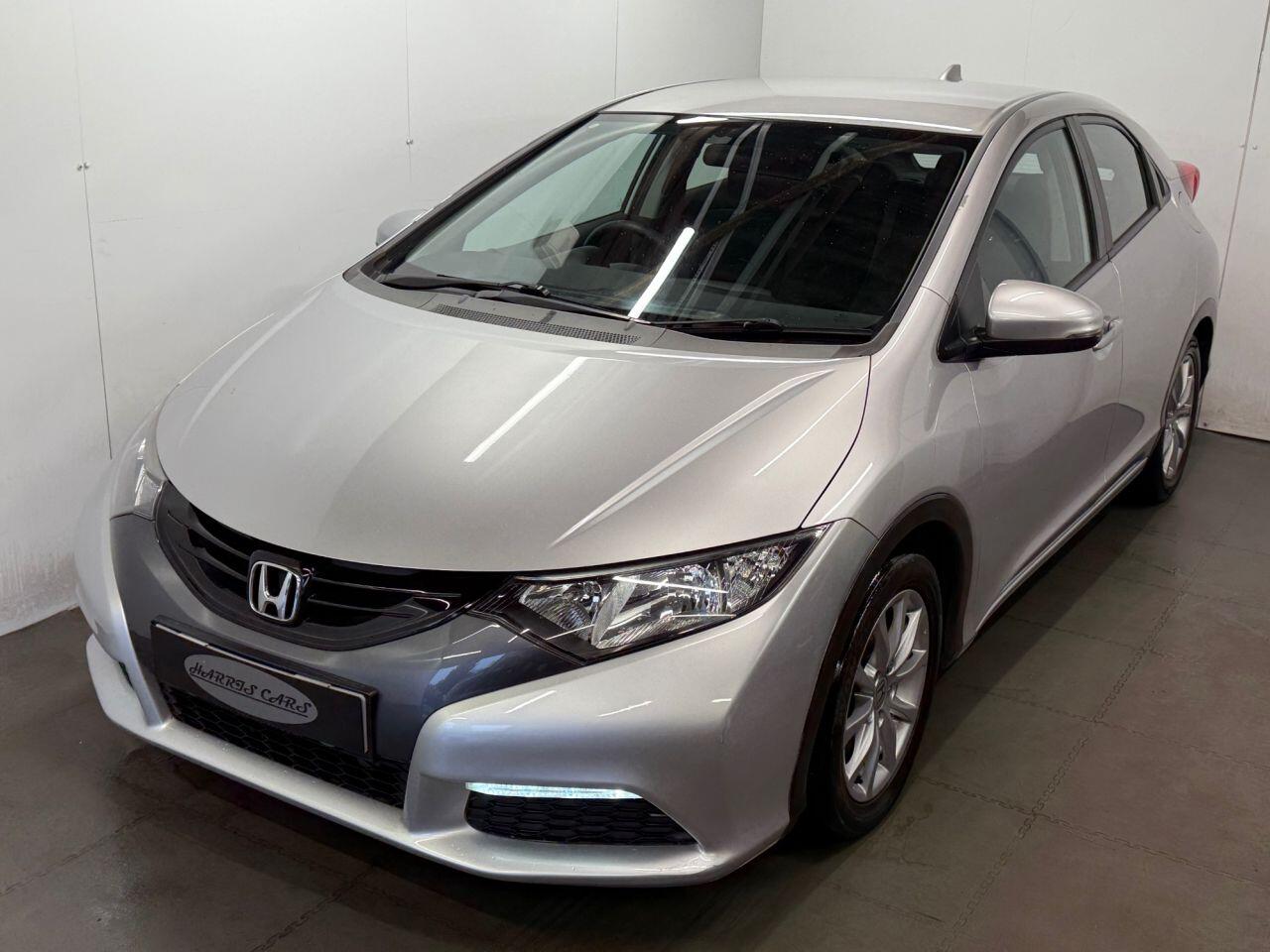 Used Honda Civic 2012 for sale - 77143976: Photo 4
