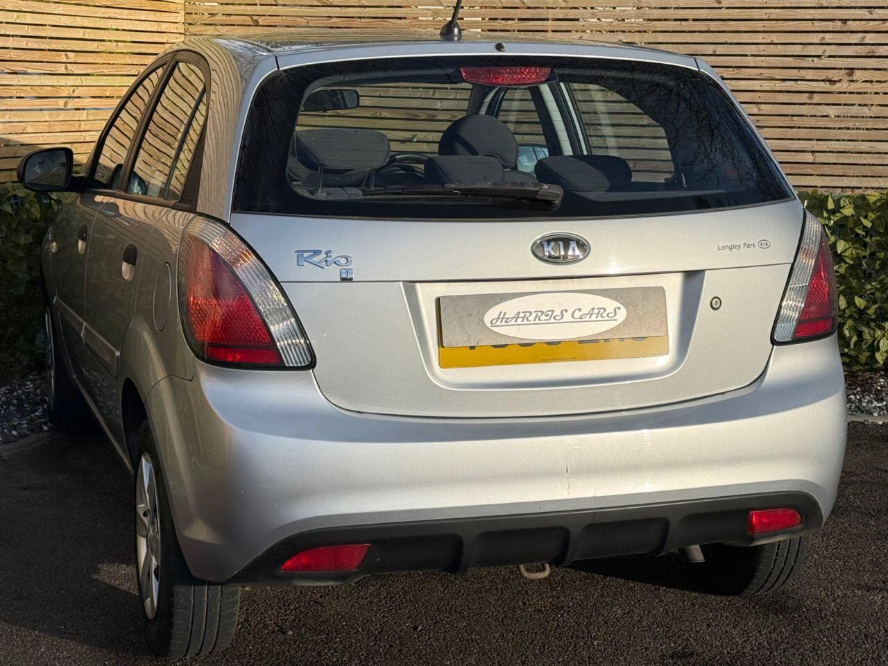 Used Kia Rio 2010 for sale - 77575304: Photo 11