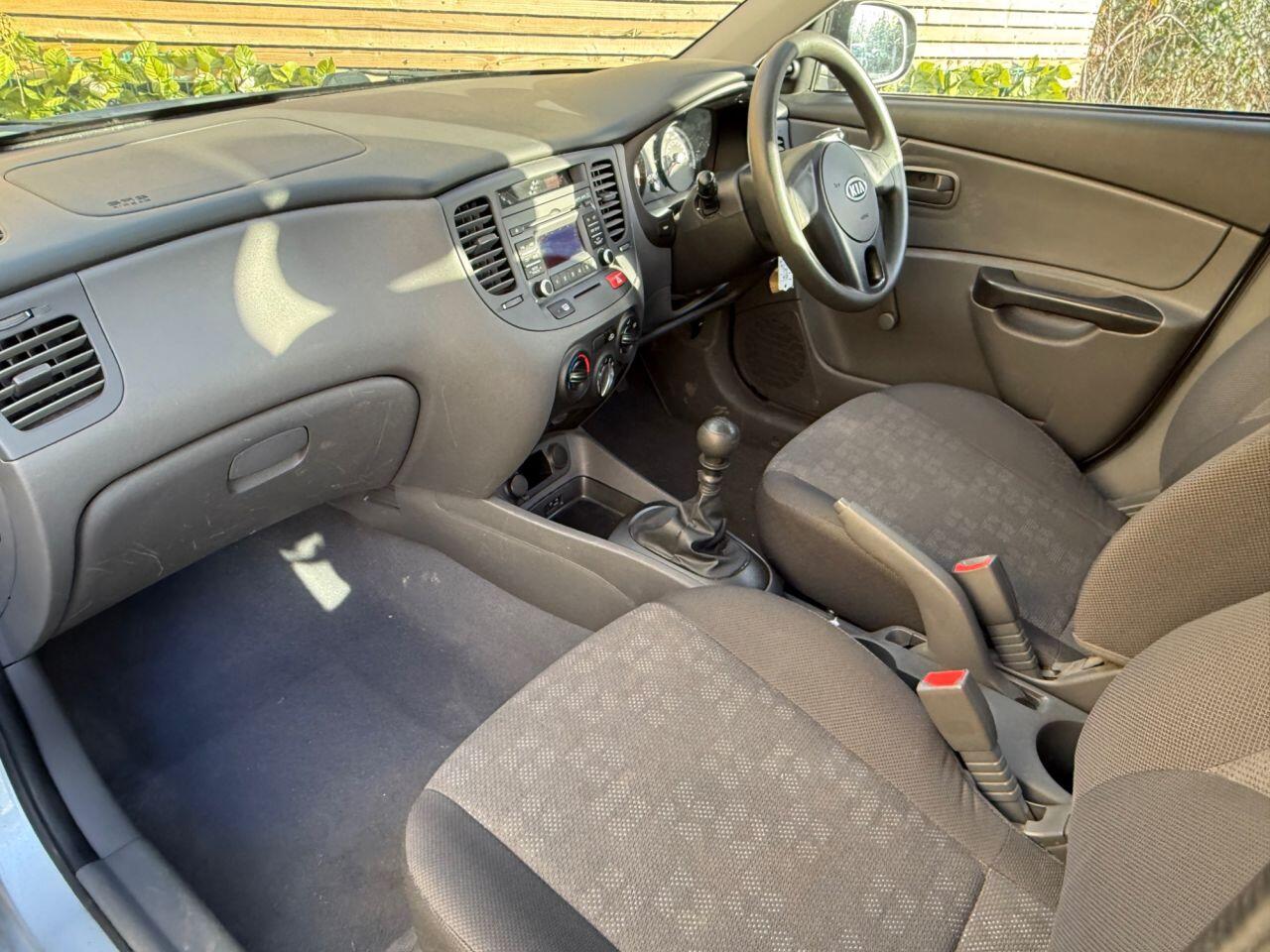 Used Kia Rio 2010 for sale - 77575304: Photo 19