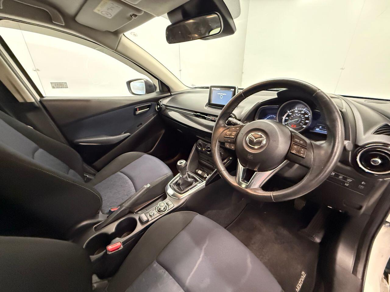 Used Mazda Mazda2 2016 for sale - 77053939: Photo 18