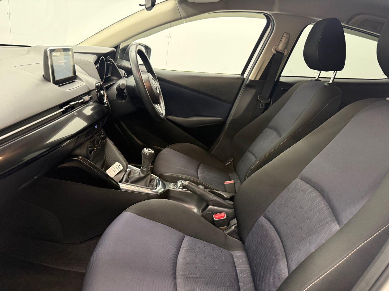 Used Mazda Mazda2 2016 for sale - 77053939: Photo 19