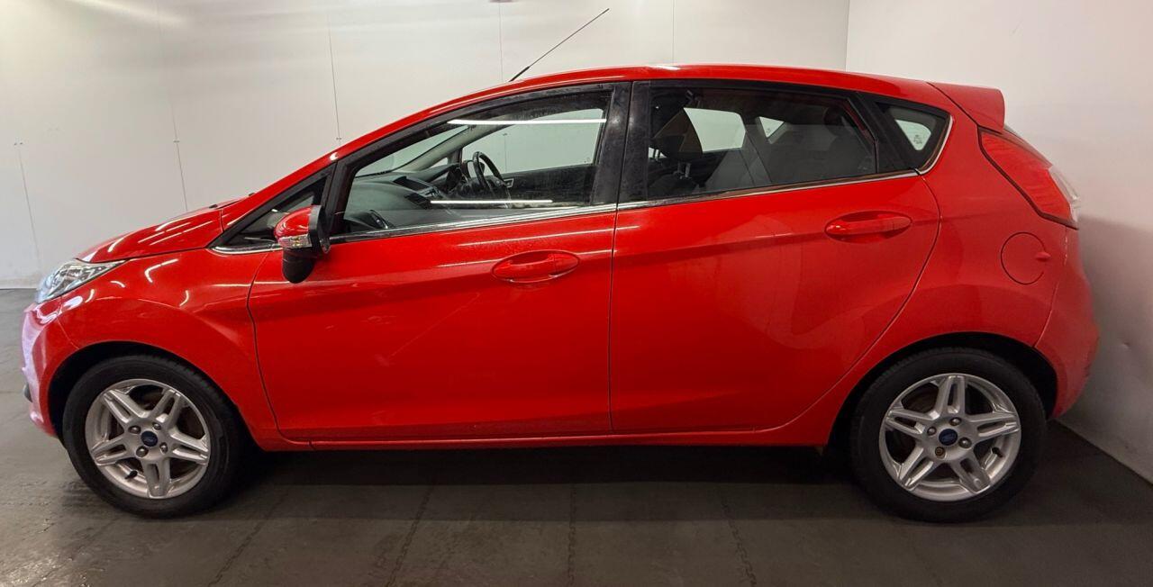 Used Ford Fiesta 2013 for sale - 76307026: Photo 8