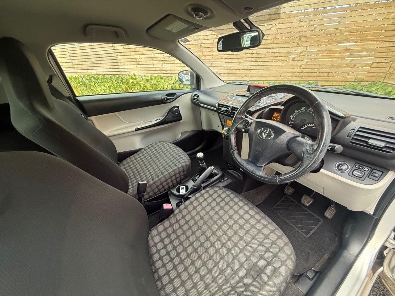 Used Toyota IQ 2012 for sale - 76855748: Photo 19