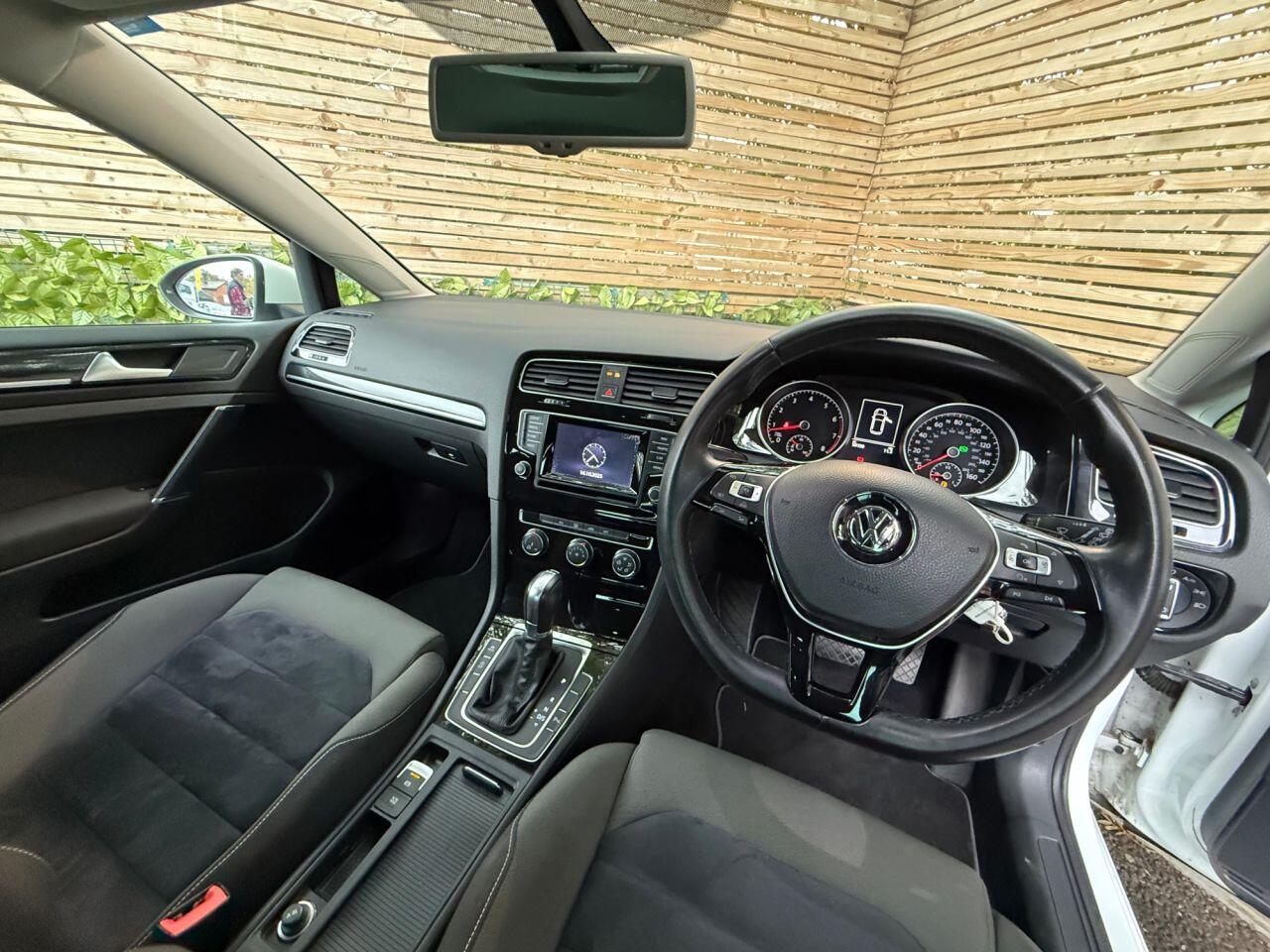 Used Volkswagen Golf 2013 for sale - 76307433: Photo 18
