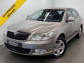 Used Skoda Octavia 2010 for sale - 77016041: Photo