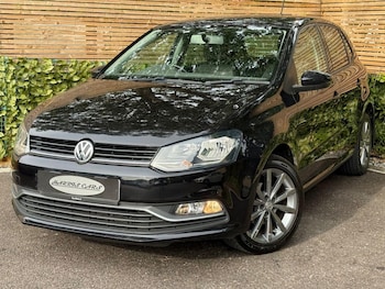 Used Volkswagen Polo 2015 for sale - 75290639: Photo