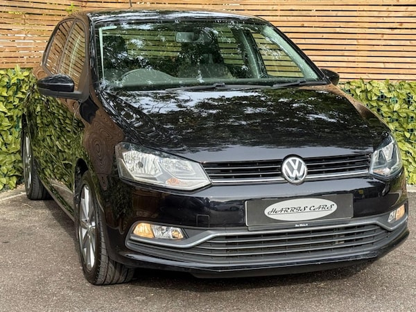 Used Volkswagen Polo 2015 for sale - 75290639: Photo 9
