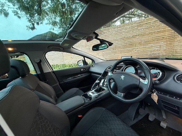Used Peugeot 3008 2016 for sale - 76314455: Photo 14