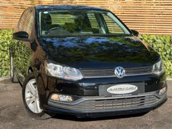 Used Volkswagen Polo 2017 for sale - 74776480: Photo