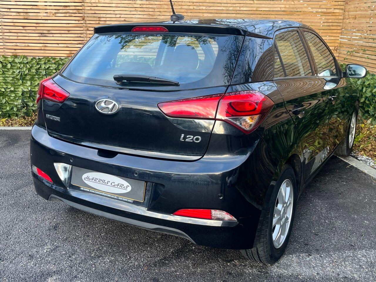 Used Hyundai i20 2017 for sale - 77156433: Photo 12