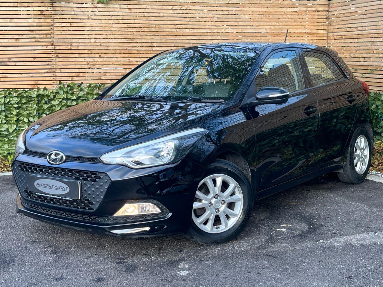 Used Hyundai i20 2017 for sale - 77156433: Photo 8