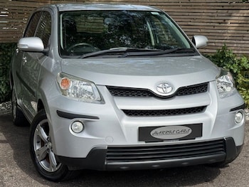Used Toyota Urban Cruiser 2012 for sale - 79039429: Photo