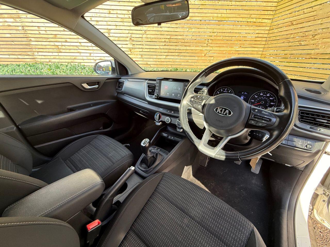 Used Kia Stonic for sale - 77754343: Photo 14