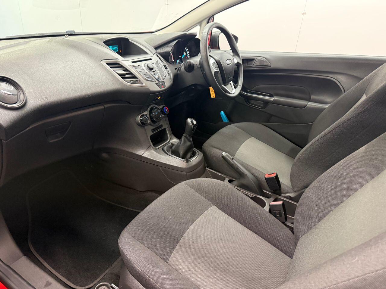 Used Ford Fiesta 2014 for sale - 76398966: Photo 14