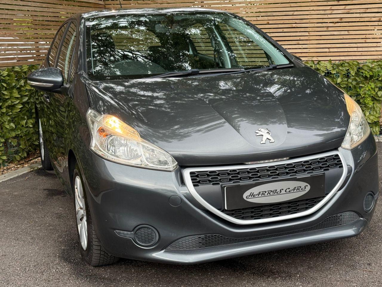 Used Peugeot 208 2015 for sale - 76988235: Photo 6