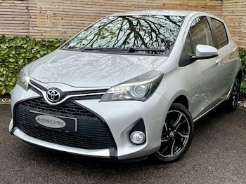 Used Toyota Yaris 2015 for sale - 76953305: Photo