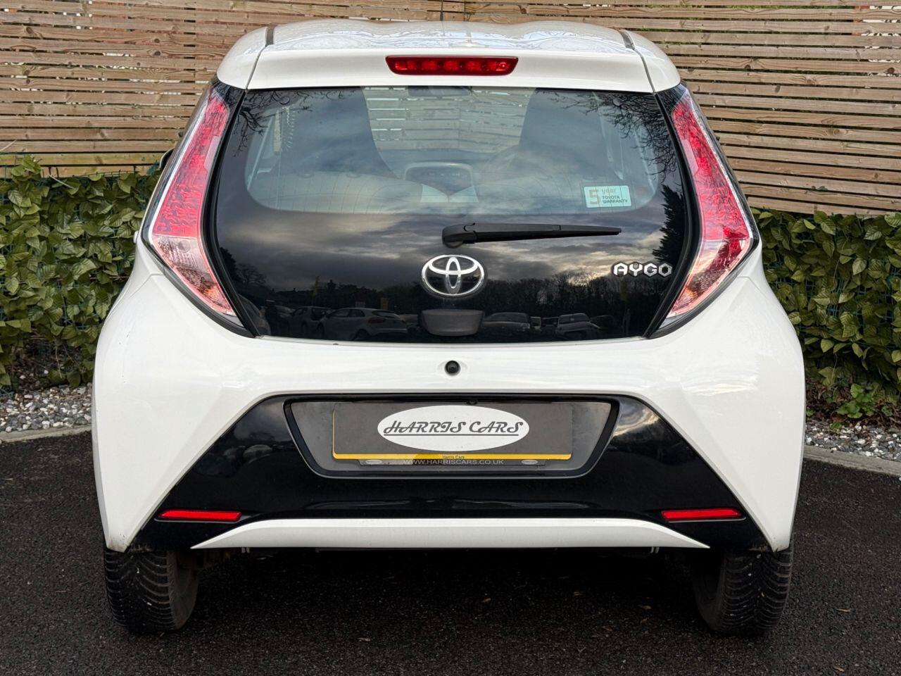 Used Toyota AYGO 2015 for sale - 77574694: Photo 11