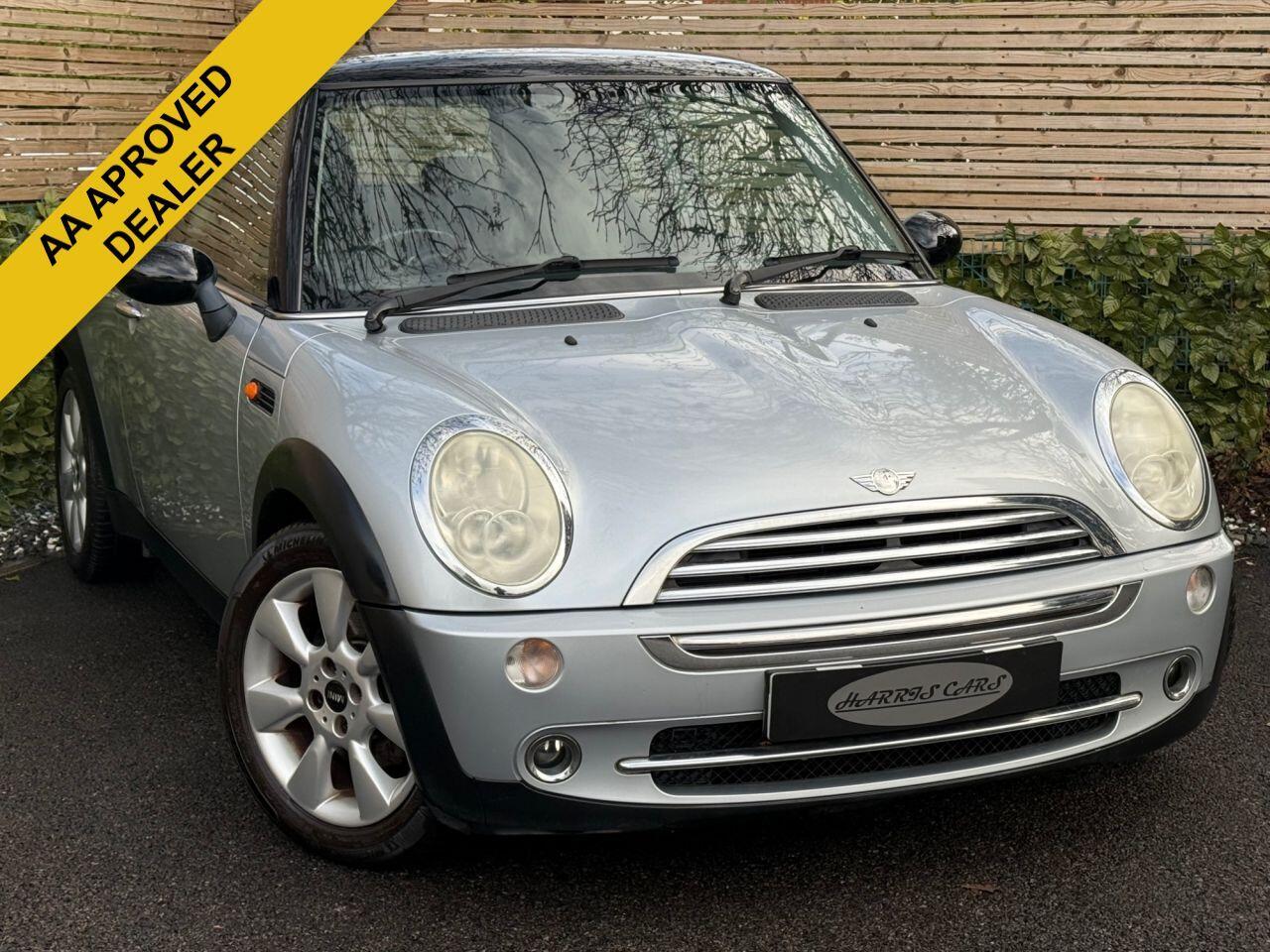 Used MINI Hatch 2005 for sale - 76832661: Photo 1