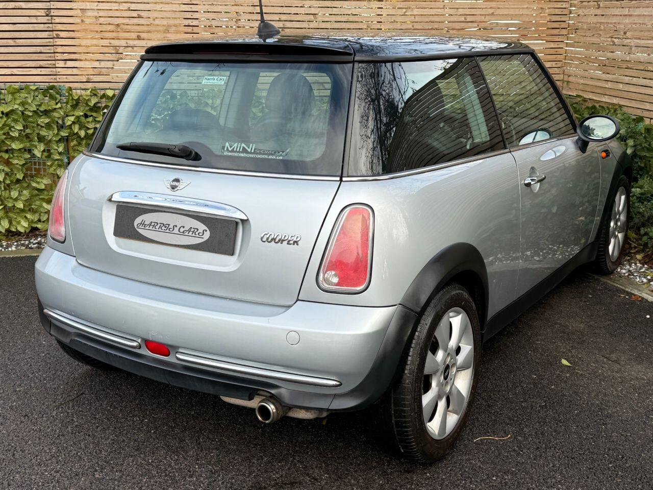 Used MINI Hatch 2005 for sale - 76832661: Photo 12
