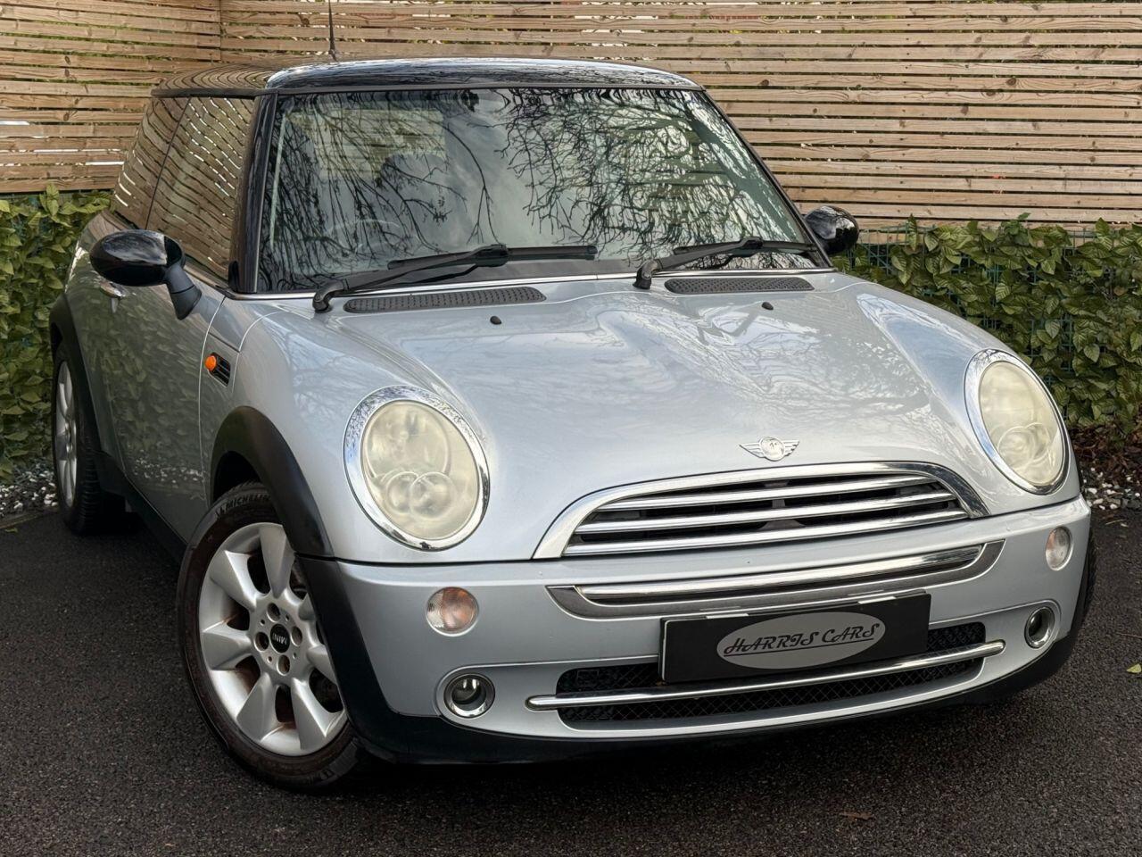 Used MINI Hatch 2005 for sale - 76832661: Photo 2