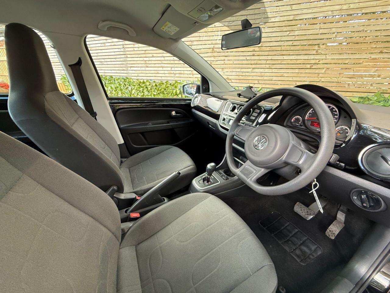 Used Volkswagen up! 2015 for sale - 76370514: Photo 13