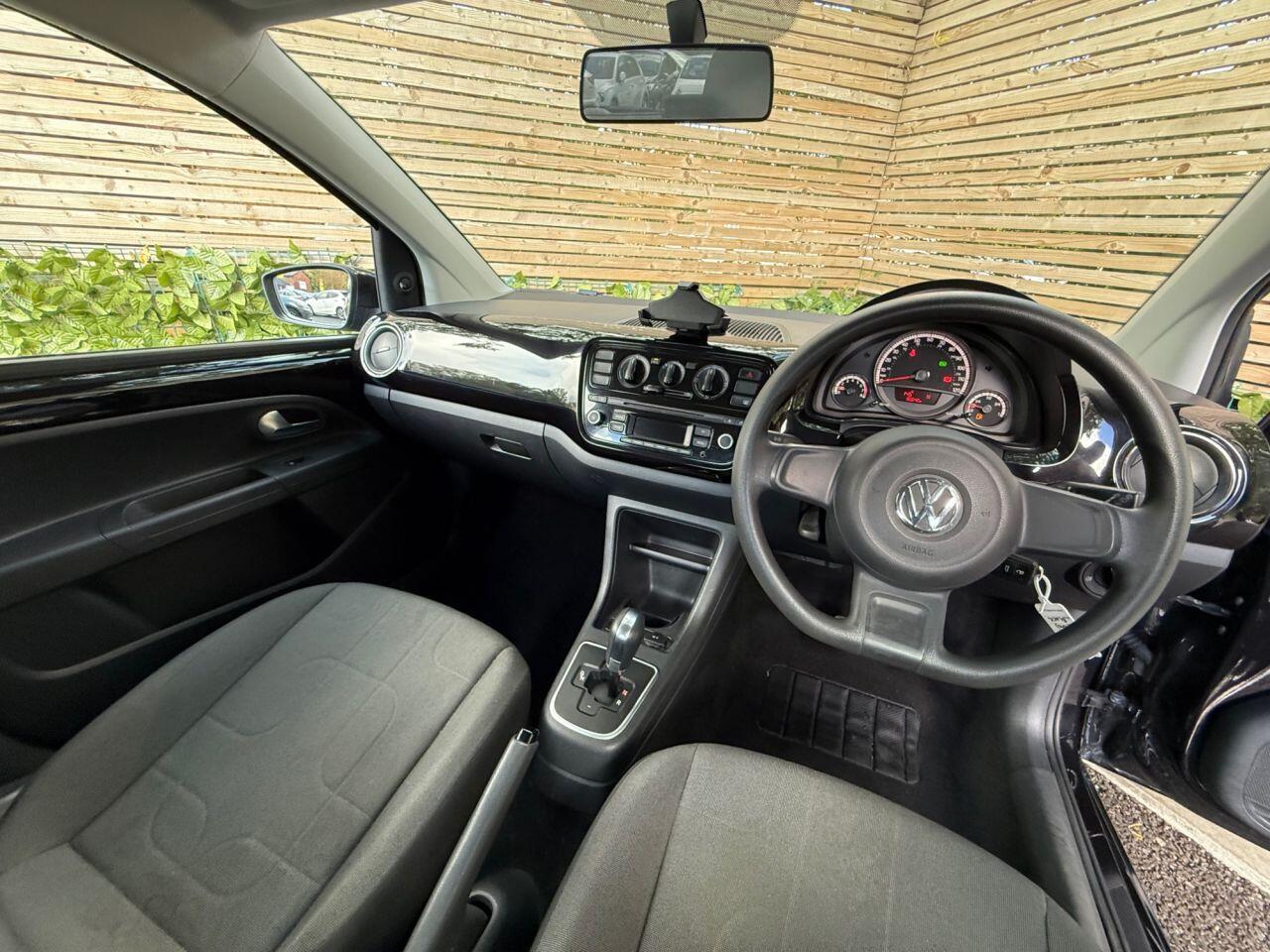 Used Volkswagen up! 2015 for sale - 76370514: Photo 15