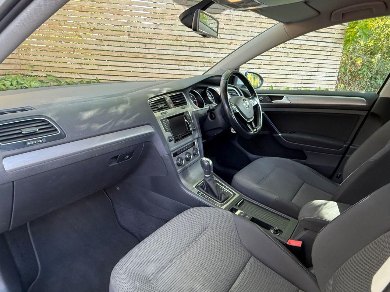 Used Volkswagen Golf 2014 for sale - 76306973: Photo 21