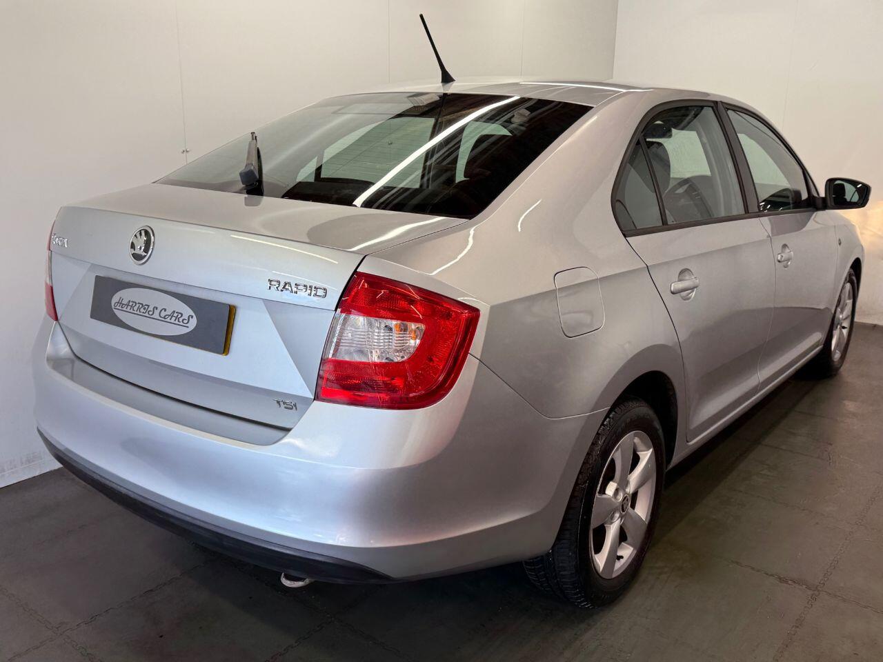 Used Skoda Rapid 2013 for sale - 76714521: Photo 11