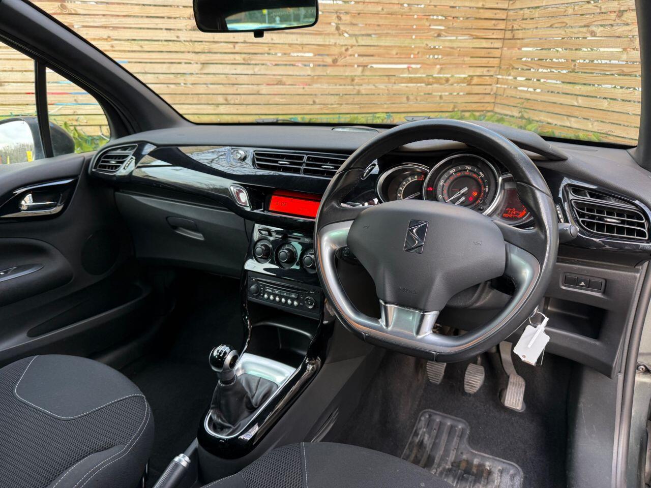 Used Citroen DS3 2011 for sale - 77400609: Photo 17