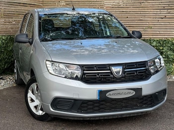 Used Dacia Sandero 2018 for sale - 79609594: Photo