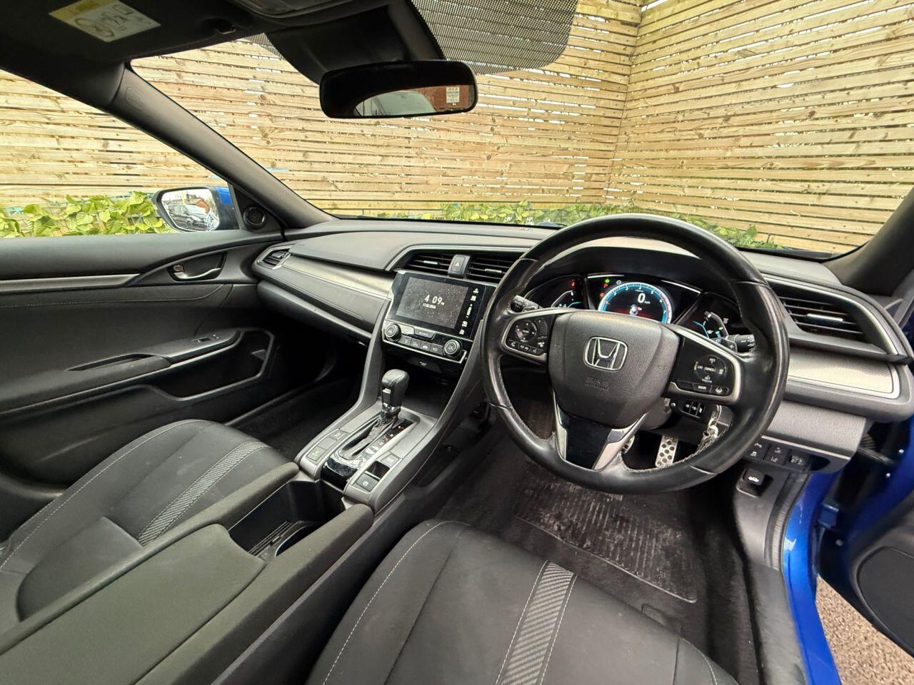 Used Honda Civic 2017 for sale - 77585806: Photo 17