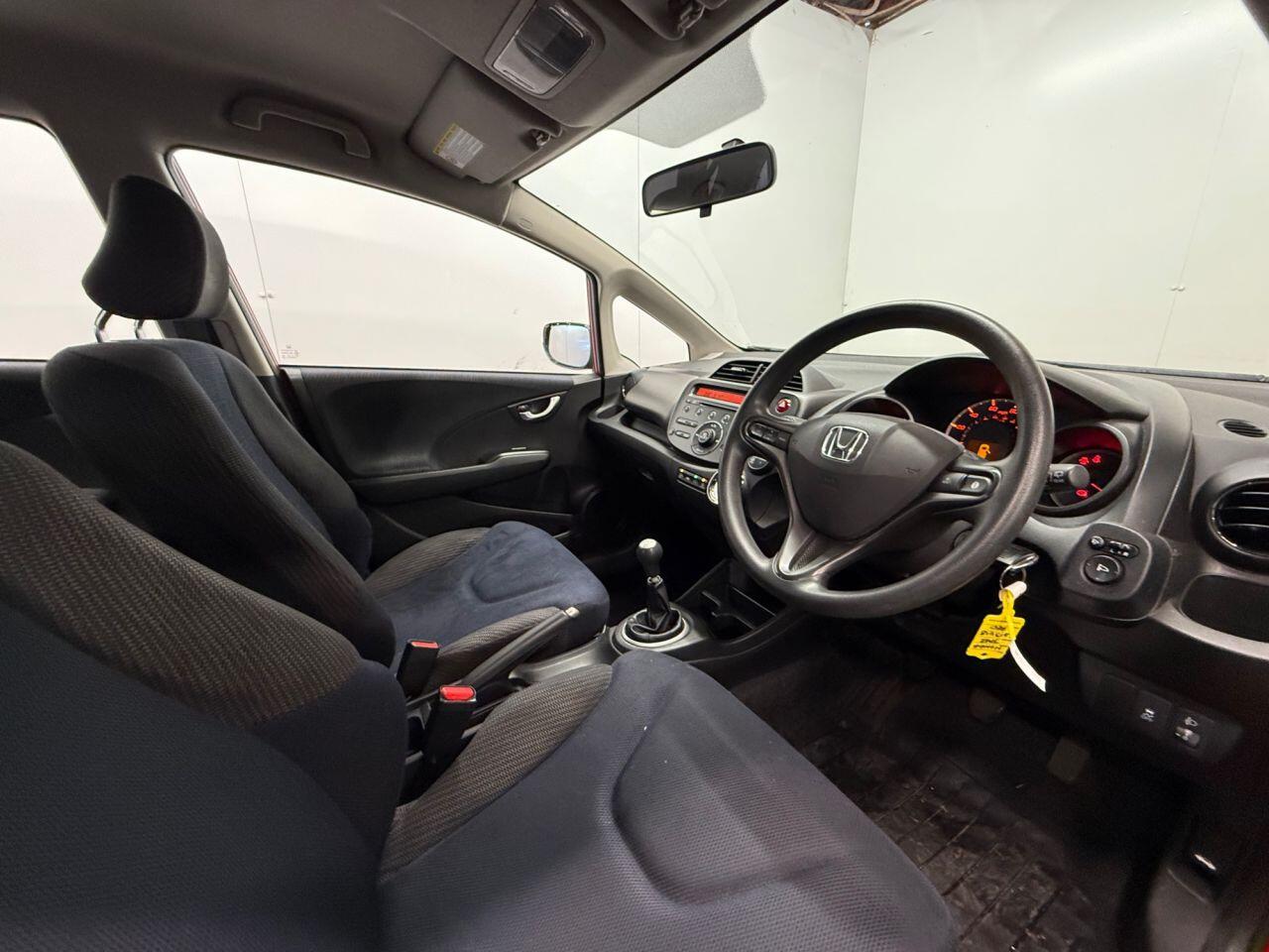 Used Honda Jazz 2013 for sale - 77290727: Photo 16