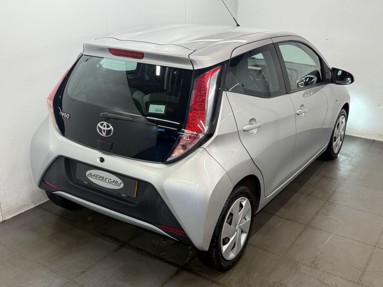 Used Toyota AYGO 2017 for sale - 76538485: Photo 10