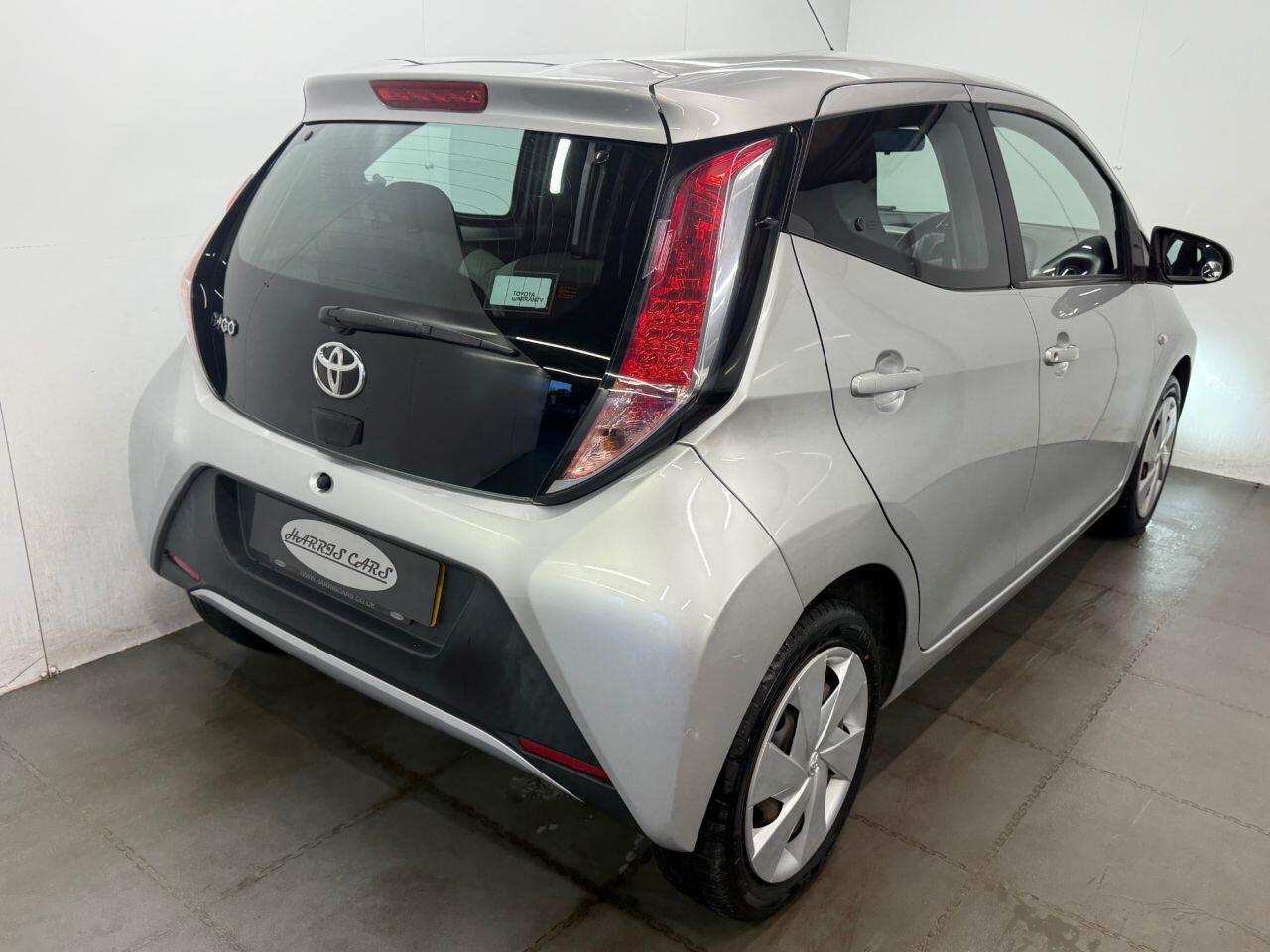Used Toyota AYGO 2017 for sale - 76538485: Photo 12