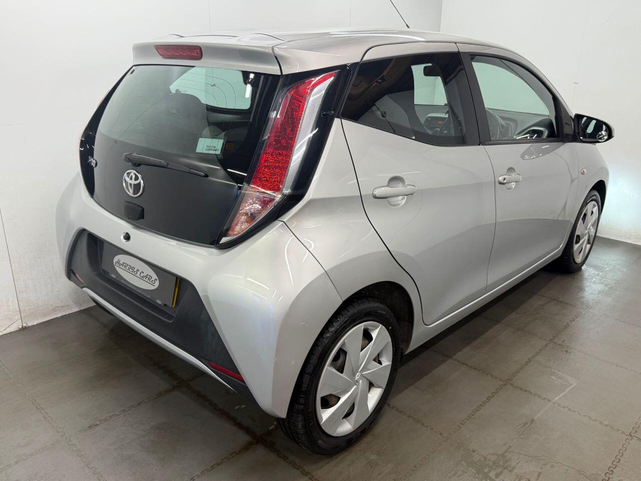 Used Toyota AYGO 2017 for sale - 76538485: Photo 13