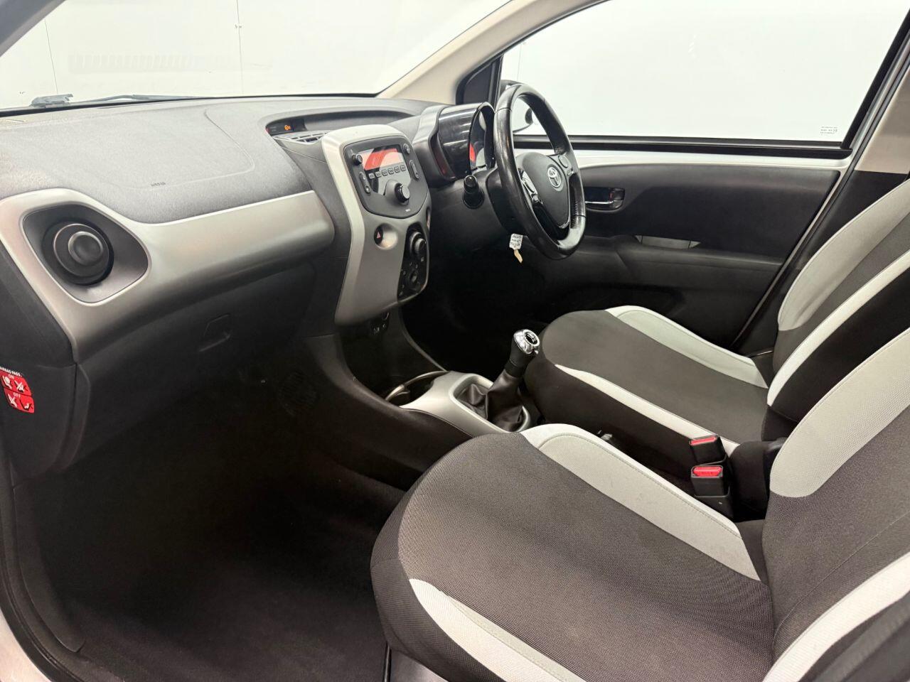 Used Toyota AYGO 2017 for sale - 76538485: Photo 18