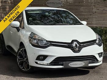 Used Renault Clio 2018 for sale - 79821410: Photo