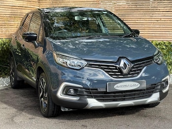 Used Renault Captur 2018 for sale - 77768098: Photo