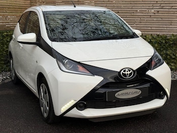 Used Toyota AYGO 2015 for sale - 79544375: Photo